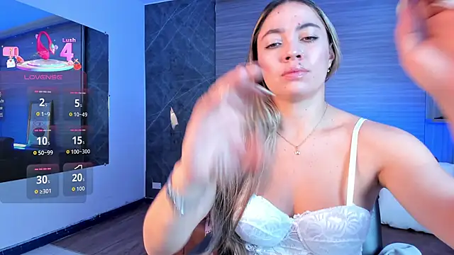 Alessia Taylorr online show from November 2025 12:27:02 PM