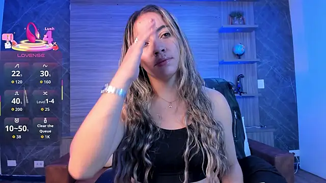 Alessia Taylorr online show from November 2025 12:31:01 PM