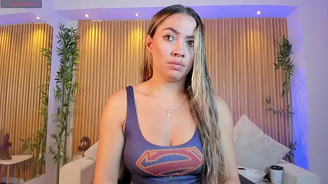 Alessia Taylorr online show from October 2025 12:58:02 PM