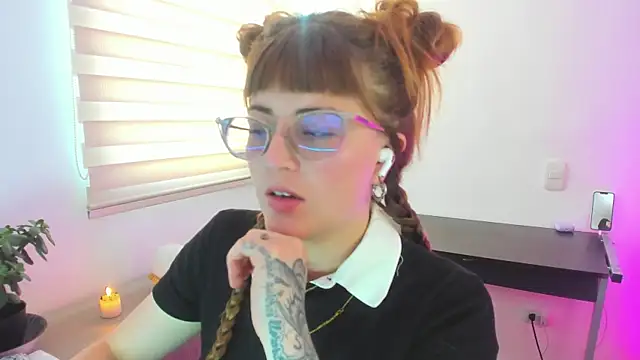 Snapshot of tekila__ chatting on April 2026 09:49:01 PM tekila online show from April 2026 09:49:01 PM