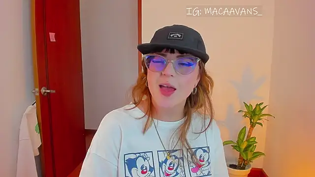 Snapshot of tekila__ chatting on February 2026 08:16:01 PM tekila online show from February 2026 08:16:01 PM