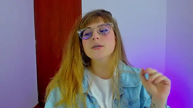 Snapshot of tekila__ chatting on January 2026 01:42:01 AM tekila online show from January 2026 01:42:01 AM