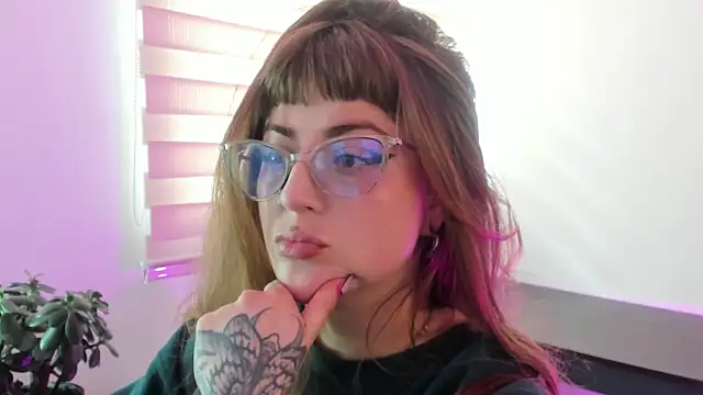 Snapshot of tekila__ chatting on May 2026 09:09:02 PM tekila online show from May 2026 09:09:02 PM