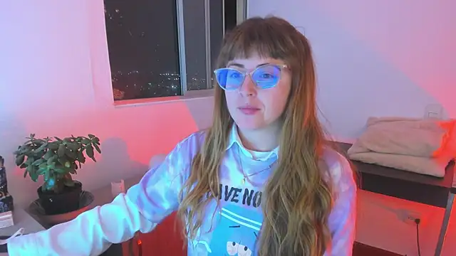 Snapshot of tekila__ chatting on April 2026 12:23:01 AM tekila online show from April 2026 12:23:01 AM