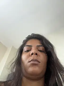 Indiazinhax online show from February 2026 07:25:02 PM