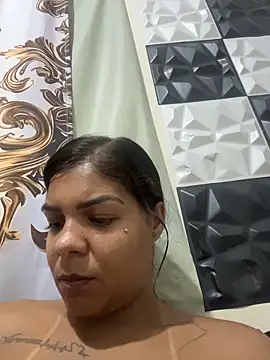 Indiazinhax online show from March 2026 09:33:01 PM