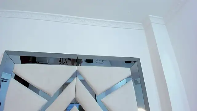 katherineFostel online show from February 2026 09:12:01 PM