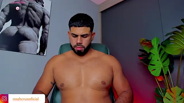 noah crux online show from April 2026 03:08:01 AM