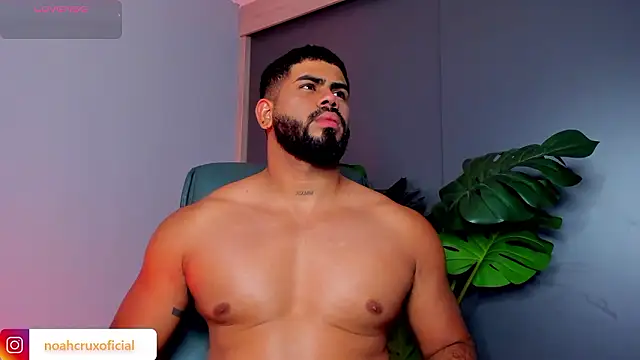 noah crux online show from February 2026 01:04:01 AM