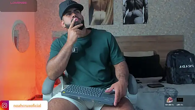 noah crux online show from October 2025 07:58:02 PM