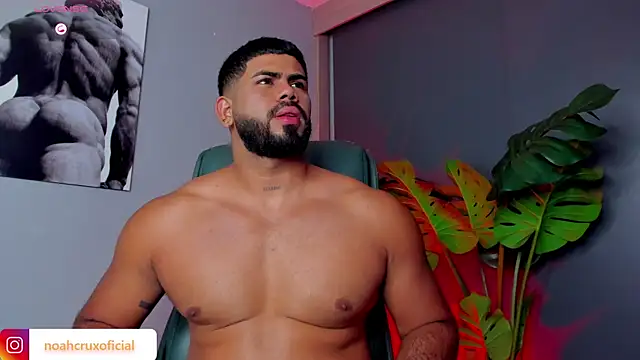 noah crux online show from March 2026 10:12:01 PM