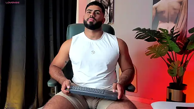 noah crux online show from December 2025 08:36:01 PM