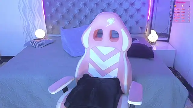 Snapshot of zoe_arango chatting on December 2024 01:37:02 AM zoe arango online show from December 2024 01:37:02 AM