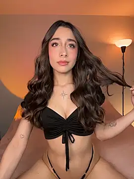 hottiecattiee online show from June 2026 03:23:02 AM