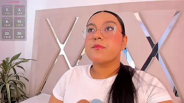 ellamontoya online show from February 2026 11:43:02 AM