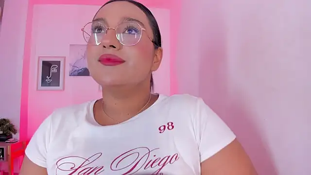 ellamontoya online show from January 2026 12:20:02 PM