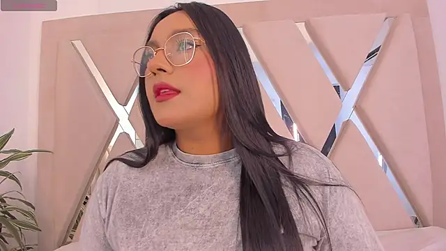 ellamontoya online show from February 2026 05:07:02 AM