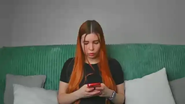 ElllaNuar online show from February 2026 07:41:02 AM