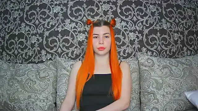 ElllaNuar online show from November 2025 02:48:01 AM