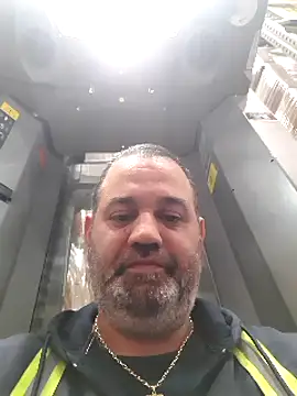 Snapshot of your_man85 chatting on December 2024 11:17:01 AM your man85 online show from December 2024 11:17:01 AM