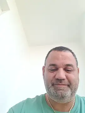 Snapshot of your_man85 chatting on February 2025 08:43:02 AM your man85 online show from February 2025 08:43:02 AM