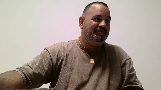 Snapshot of your_man85 chatting on January 2025 11:25:01 PM your man85 online show from January 2025 11:25:01 PM