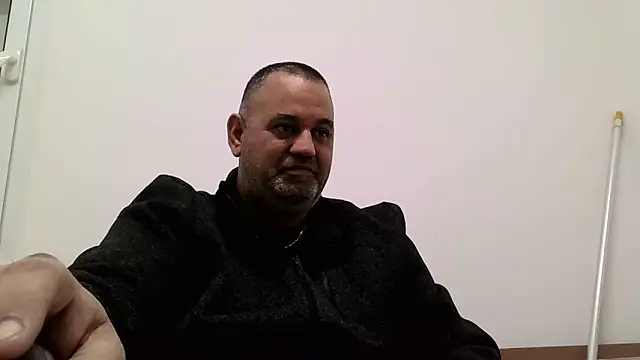 Snapshot of your_man85 chatting on January 2025 06:37:02 PM your man85 online show from January 2025 06:37:02 PM