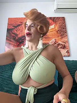 Selvaggia official83 online show from March 2026 11:06:02 AM