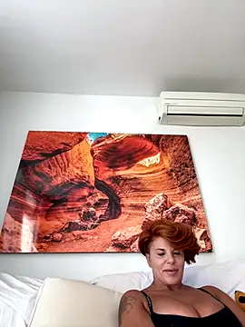 Selvaggia official83 online show from November 2025 11:48:01 AM