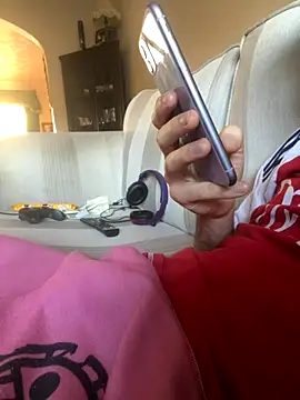 EE123458 online show from November 2025 01:00:02 PM