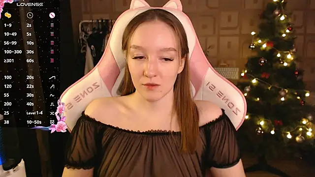MoonlishSiren online show from December 2024 08:12:02 PM