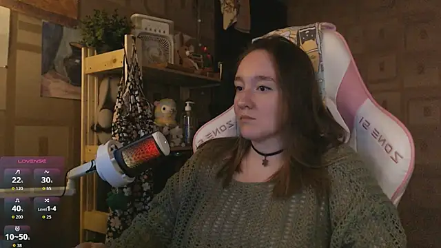 MoonlishSiren online show from May 2026 09:01:02 PM