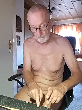 Snapshot of Nacktpenis chatting on September 2025 07:03:01 AM Nacktpenis online show from September 2025 07:03:01 AM
