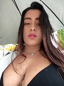 Freyja300 online show from November 2025 04:00:02 PM