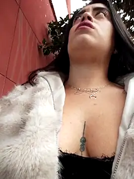 Freyja300 online show from December 2025 10:41:01 AM