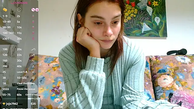 Sophie Bell online show from February 2025 10:28:01 PM