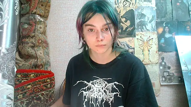 Sophie Bell online show from October 2025 02:49:02 PM