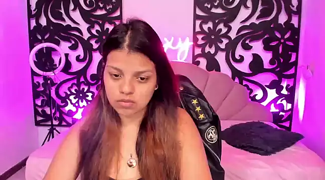 Snapshot of your_little_naughty1 chatting on January 2025 03:07:02 AM your little naughty1 online show from January 2025 03:07:02 AM