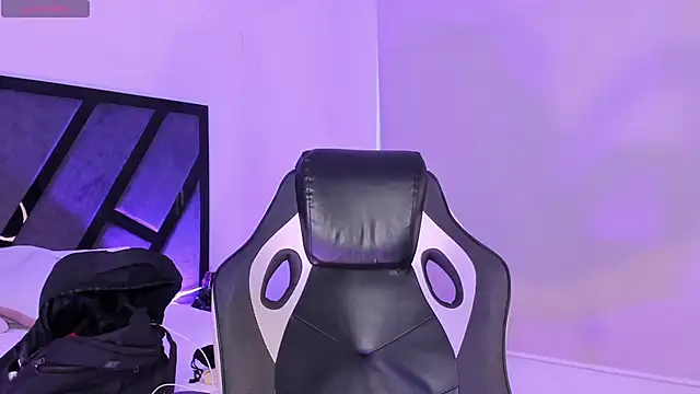 MelodyBliss online show from April 2026 10:49:02 PM