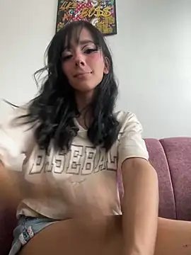 MelodyBliss online show from April 2026 09:44:01 PM