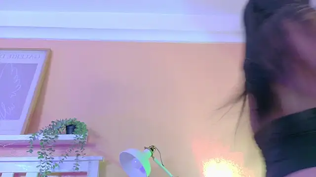 KendalMilleer online show from December 2025 10:48:02 AM