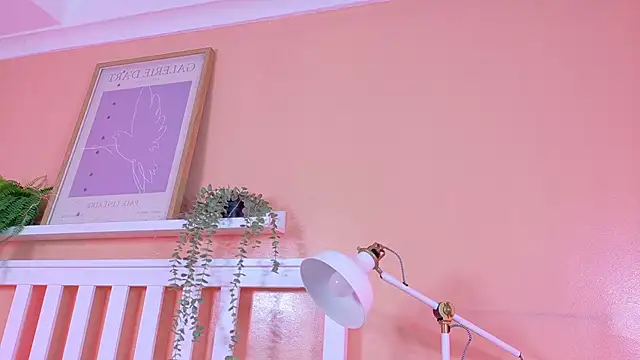 Snapshot of KendalMilleer chatting on December 2025 10:25:01 AM KendalMilleer online show from December 2025 10:25:01 AM