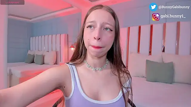 gabi bunny online show from January 2026 05:49:02 PM