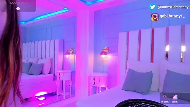 gabi bunny online show from January 2026 05:31:02 PM