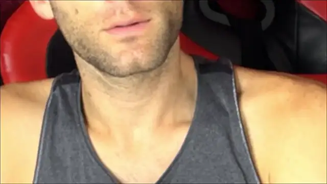 Snapshot of aquilesmade chatting on September 2025 01:07:01 PM aquilesmade online show from September 2025 01:07:01 PM