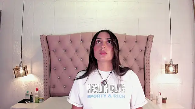 lia sofiia online show from May 2026 09:30:02 AM