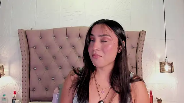 lia sofiia online show from May 2026 08:54:01 AM