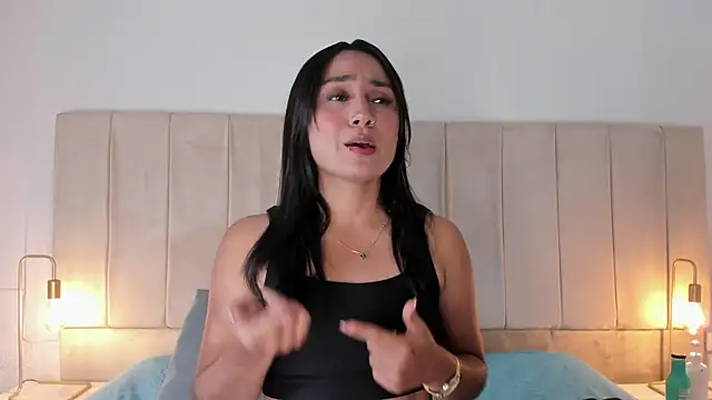 Snapshot of lia_sofiia chatting on September 2025 09:24:02 AM lia sofiia online show from September 2025 09:24:02 AM
