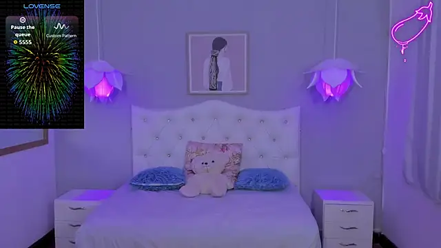 Lisa7 7 online show from November 2025 06:52:02 PM