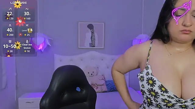 Lisa7 7 online show from October 2025 12:28:01 PM